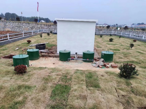 噴涂污水處理,湖南污水處理公司,河道治理,重金屬污水處理,食品污水處理,高鹽污水處理,一體化污水處理設(shè)備,長(zhǎng)沙污水處理,生活污水處理,湖南工業(yè)廢水處理,湖南污水處理多少錢一噸,化工污水處理